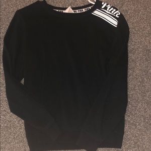 PINK VS oversized black crewneck sweatshirt!